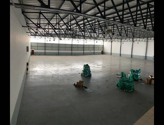 2,191M² WAREHOUSE TO LET IN COSMO BUSINESS PARK